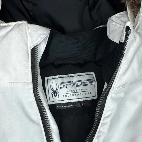 SPYDER Lola Ski Snowboarding Jacket Black & White with Colorful Accents - kid 12 - Picture 3 of 16